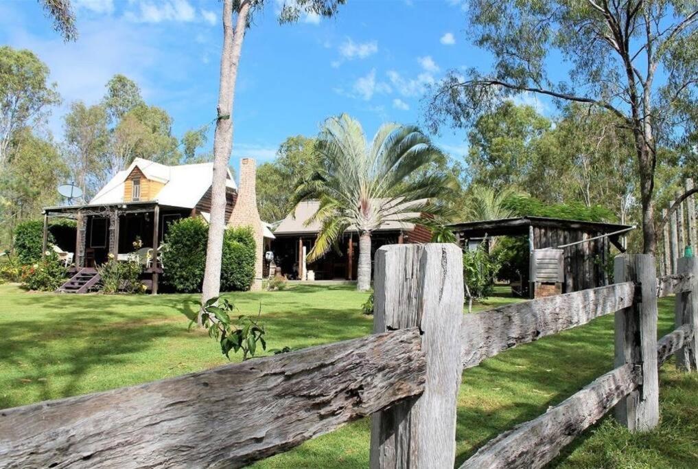 MoolboolamanSaddleback Country Cabins Near Gin Gin别墅 外观 照片